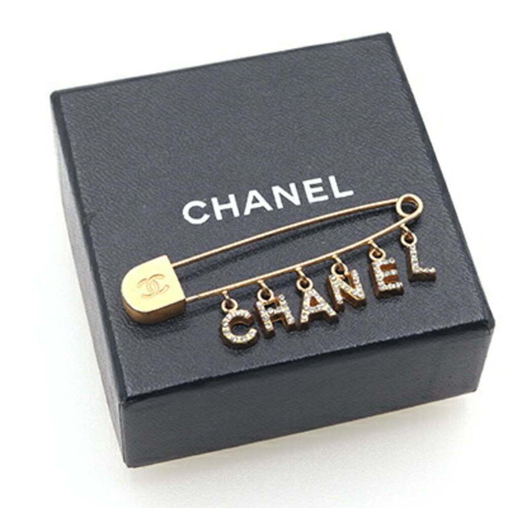 CHANEL Brooch - Picture 7 of 7